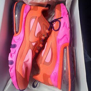 Nike Air Max 270 React